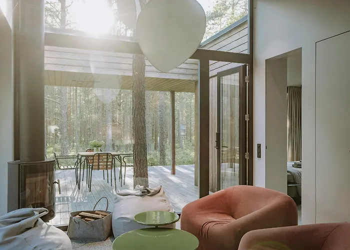 Nature Willa Dirhami